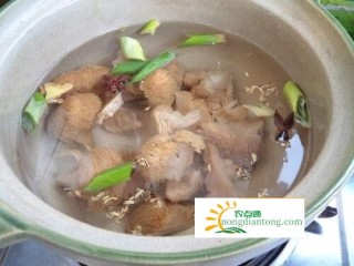 猴头菇煲汤的家常做法，好吃不腻健康营养,第3图