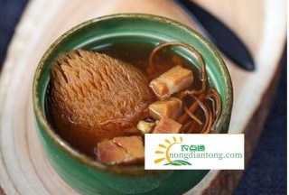 猴头菇汤的家常做法：棒骨猴头菇汤,第3图