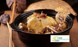食用茶树菇炖鸡的好处平肝明目健脾养胃,第2图