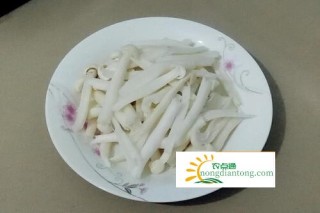 白玉菇炒肉窍门,第1图