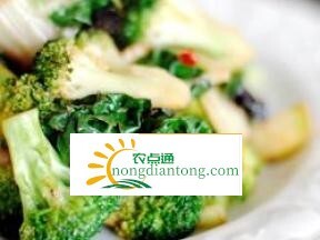 蚝油海鲜菇炒西兰花 菌肉肥厚口感好,第2图