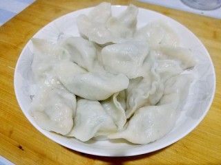  香菇玉米肉饺子 第9步