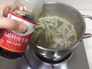  【白玉菇豆腐羹】口感嫩滑 第7步