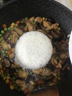  香菇油饭 第9步