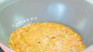  胡萝卜香菇鸡蛋饼 宝宝辅食，鸡蛋+西红柿+包菜 第10步
