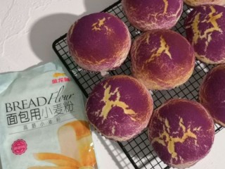  奶香紫薯蘑菇云面包 第19步