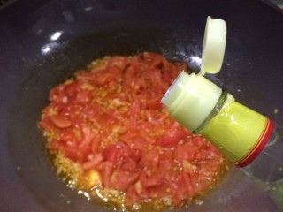 鲜美开胃: 风味西红柿杂菇汤 第7步