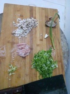  蔬菜猪肉蘑菇粥 第2步