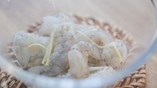  菌菇鲜虾疙瘩汤 第2步