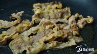  韩式香菇煎肥牛 第3步