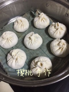  香菇玉米粒肉包子 第7步