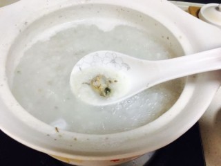  小清新海鲜蘑菇粥 第5步