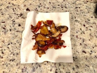  10分钟的优雅: 蘑菇班尼迪克早餐 第5步