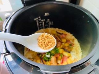  香菇土豆腊肠焖饭 第20步