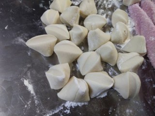 香菇大白菜水饺 第6步