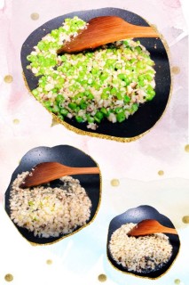  咸蛋黄蘑菇豆角炒饭 第3步
