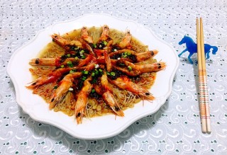  蒜蓉海虾蒸金针菇 第16步