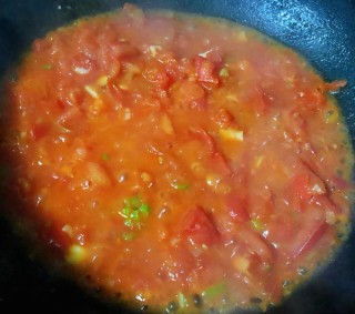  番茄金针菇丸子汤 第4步