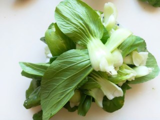  蚝油香菇青菜 第3步