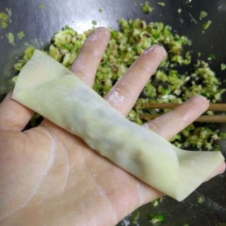  圆白菜香菇素饺子，减肥，健身者的美食 第12步