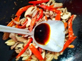  香菇炒瘦肉――夏水灵的私房菜家常菜 第8步
