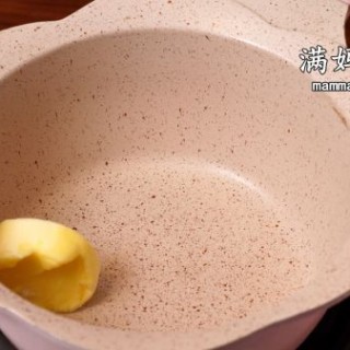  鸡茸奶油蘑菇汤 第1步