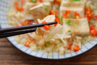  蚝油金针菇蒸豆腐 第11步