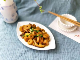  香菇焖小素肠(面筋) 第10步
