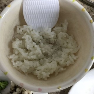 西兰花香菇胡萝卜鳕鱼饭➕红米苋汤 第3步