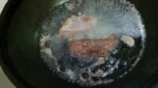  双菇牛腱（牛肉）汤（养生菜） 第2步