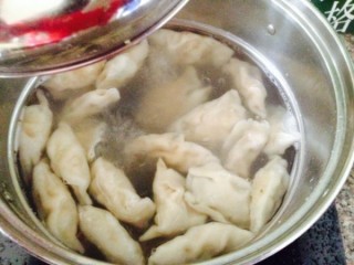  瘦肉香菇饺子 第3步