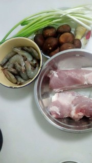  香菇虾仁馅馄饨+猪肉大葱馅馄饨 第1步