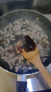  冬菇肉沫酱豆腐滑蛋 第9步