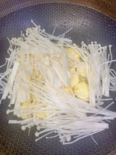  金针菇日本豆腐 第6步
