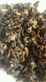  香菇猪肉水饺 第3步