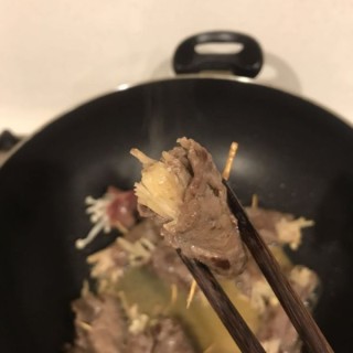  金针菇牛肉卷 第4步