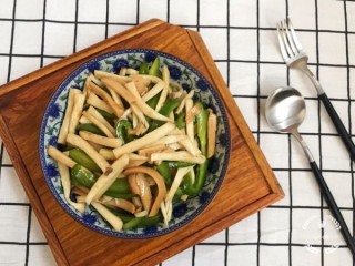 火腿肠炒杏鲍菇-快手菜 第8步