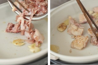  菌菇土豆炖鸡块 第5步